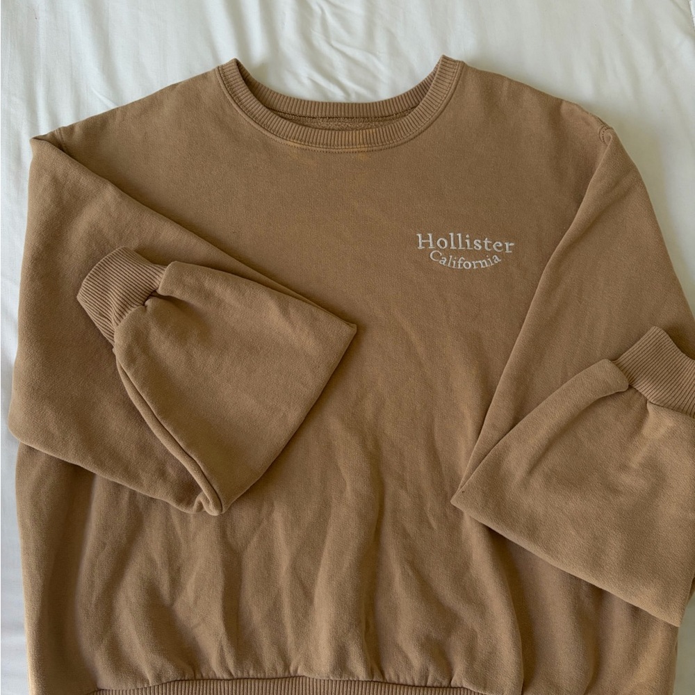 Hollister Tan Crewneck Sweater